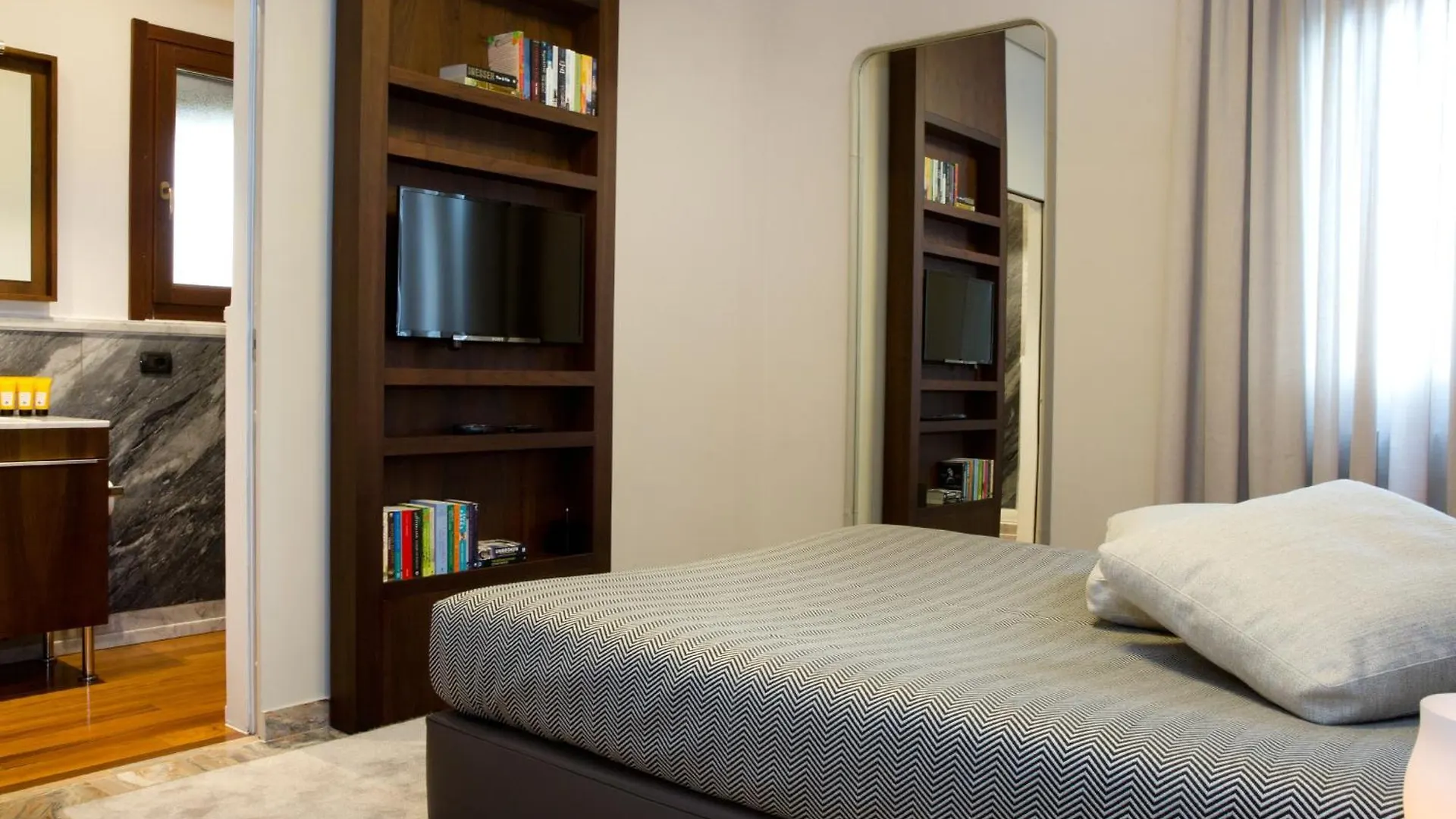 Suite Apartment Villanocetta Rome 0*,  Italy